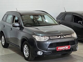 2014 Mitsubishi Outlander III, серый, 1570000 рублей, вид 2