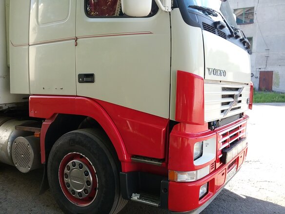 1996 Volvo FH, белый, 3000000 рублей - вид 15