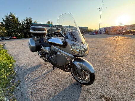 2007 Kawasaki GTR 1400 (Concours 14), серый, 629000 рублей, вид 4