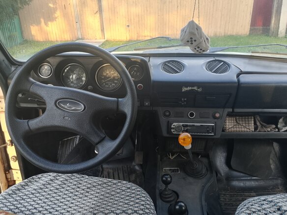 1994 Lada (ВАЗ) 2121 (4x4) I, белый, 180000 рублей - вид 9