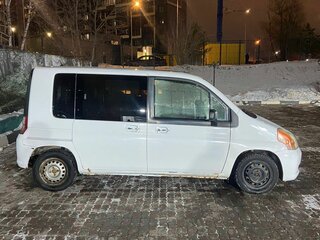 2002 Honda Mobilio I, белый, 385000 рублей, вид 5