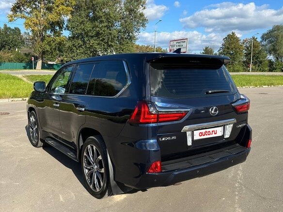 2016 Lexus LX 450d III Рестайлинг 2, синий, 7700000 рублей - вид 2
