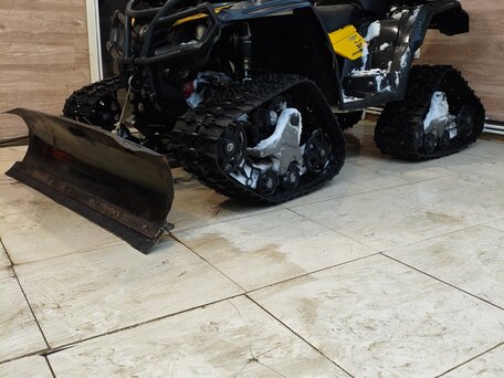 2010 BRP Can-Am Outlander 800, чёрный, 880000 рублей, вид 1