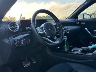 2019 Mercedes-Benz CLA 200 II (C118, X118), белый, 3050000 рублей, вид 4
