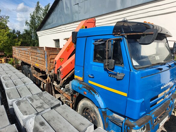 2014 КамАЗ 65117, синий, 3650000 рублей