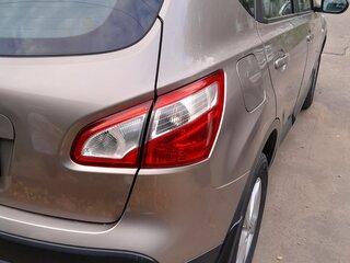 2013 Nissan Qashqai I Рестайлинг, коричневый, 1400000 рублей, вид 3
