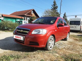 2011 Chevrolet Aveo I Рестайлинг, красный, 550000 рублей, вид 1