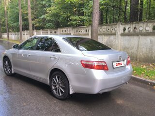 2011 Toyota Camry VI (XV40) Рестайлинг, серебристый, 1250000 рублей, вид 5