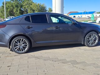 2012 Kia Optima III, серый, 1380000 рублей, вид 4