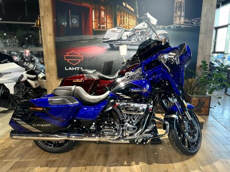 2025 Harley-Davidson CVO Street Glide, синий, 5300000 рублей, вид 1