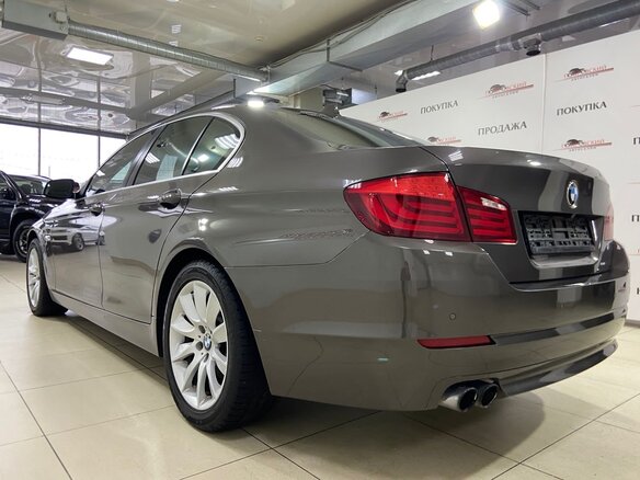 2011 BMW 5 серии 520d VI (F10/F11/F07), серый, 2280000 рублей - вид 9