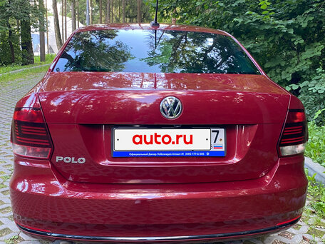 2019 Volkswagen Polo V Рестайлинг, красный, 1399000 рублей, вид 3
