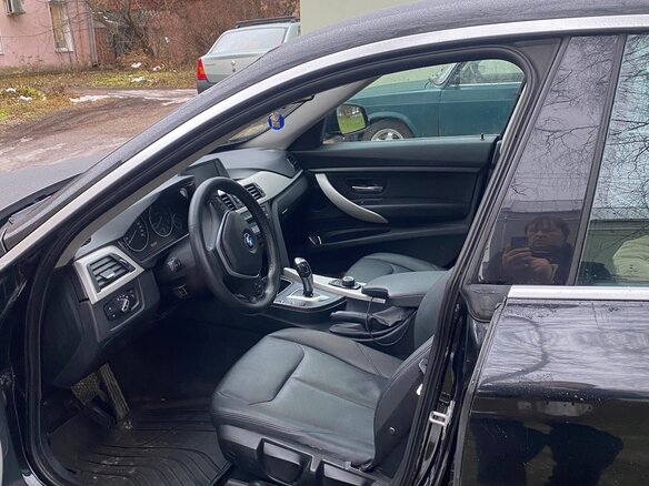 2015 BMW 3 серии Gran Turismo 320d xDrive VI (F3x), чёрный, 2420000 рублей - вид 5