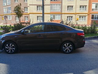 2016 Kia Rio III Рестайлинг, коричневый, 679000 рублей, вид 5