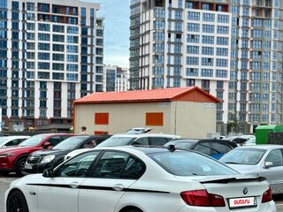 2012 BMW 5 серии 530d xDrive VI (F10/F11/F07), белый, 1700000 рублей, вид 3