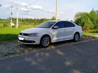 2011 Volkswagen Jetta VI, белый, 870000 рублей, вид 1