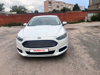 2015 Ford Fusion (North America) II, белый, 850000 рублей, вид 2