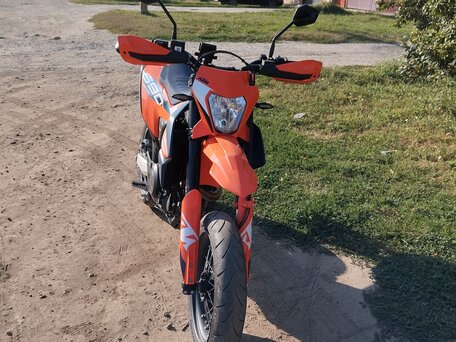 2024 KTM 690 SMC R, оранжевый, 1500000 рублей, вид 3