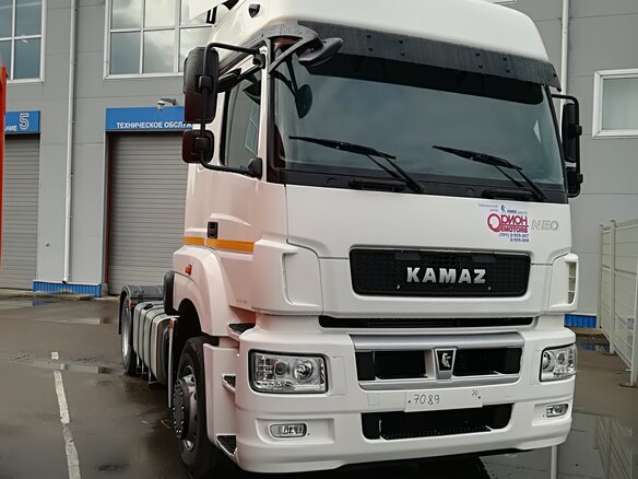 2022 КамАЗ 5490, белый