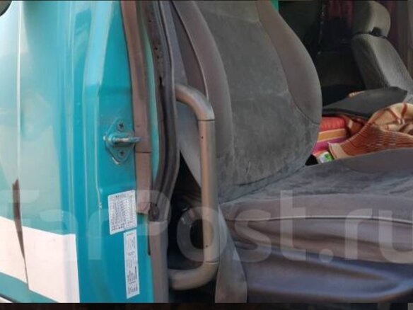 1995 Fuso (Mitsubishi) Fighter, зелёный, 1650000 рублей - вид 12