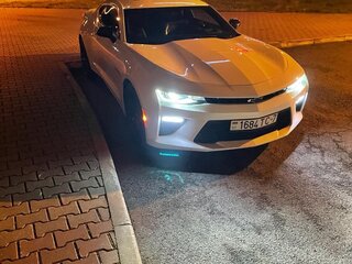 2018 Chevrolet Camaro VI, белый, 2300000 рублей, вид 2