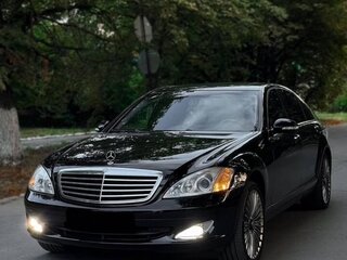 2008 Mercedes-Benz S-Класс 550 Long V (W221), чёрный, 1200000 рублей, вид 1
