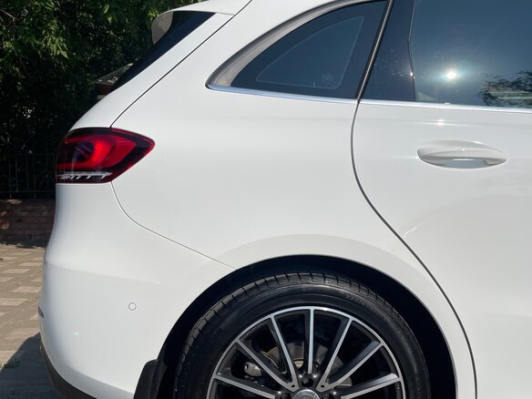2019 Mercedes-Benz B-Класс 180 d III (W247), белый, 2400000 рублей - вид 9