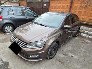 2020 Volkswagen Polo V Рестайлинг, коричневый, 1050000 рублей, вид 1