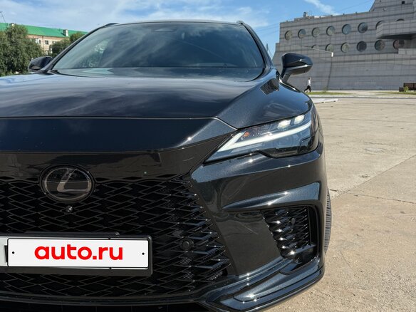 2022 Lexus RX 500h V, чёрный, 10600000 рублей - вид 3