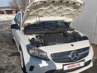 2017 Mercedes-Benz A-Класс 180 III (W176) Рестайлинг, белый, 1600000 рублей, вид 2