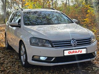 2011 Volkswagen Passat B7, белый, 1250000 рублей, вид 1