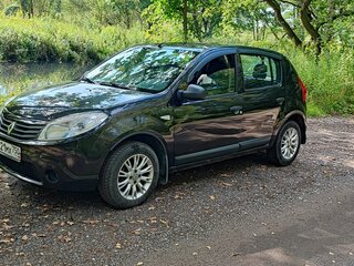 2012 Renault Sandero I, чёрный, 700000 рублей, вид 1