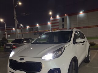 2017 Kia Sportage IV, белый, 2100000 рублей, вид 2