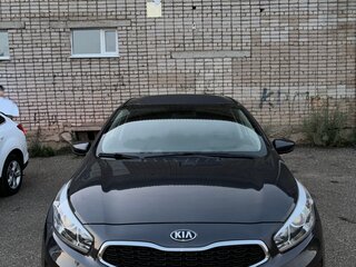 2017 Kia Ceed II Рестайлинг, серый, 1490000 рублей, вид 1