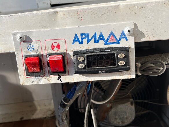 2000 МАЗ Полуприцеп - рефрижератор, белый, 305658 рублей - вид 7