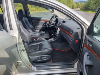 2004 Toyota Avensis II, серебристый, 850000 рублей, вид 5