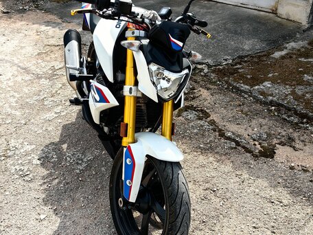 2017 BMW G 310 R, белый, 390000 рублей, вид 4