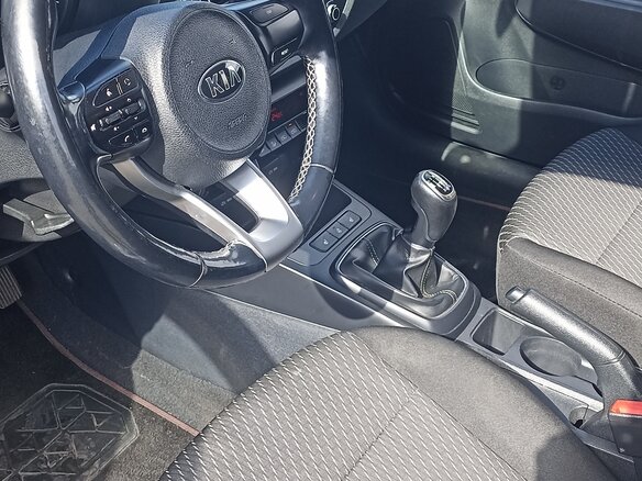 2018 Kia Rio X-Line IV, чёрный, 1360000 рублей - вид 7