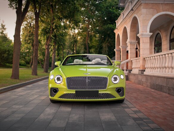 2023 Bentley Continental GT III, зелёный - вид 1