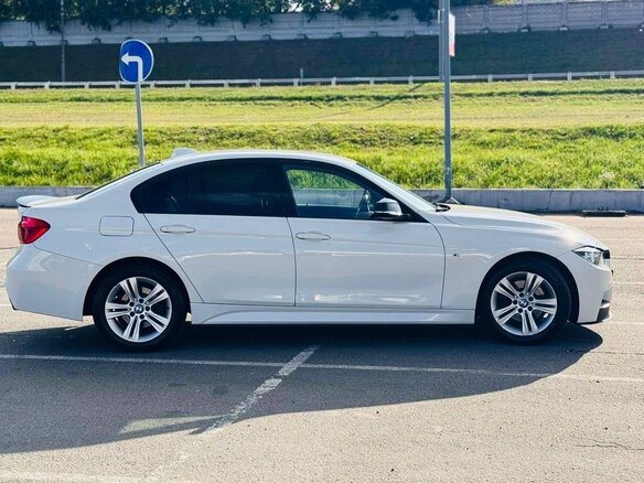 2016 BMW 3 серии 320i xDrive VI (F3x) Рестайлинг, белый, 1800000 рублей - вид 5