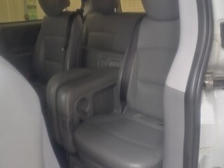 2008 Hyundai Grand Starex, белый, 1700000 рублей, вид 3