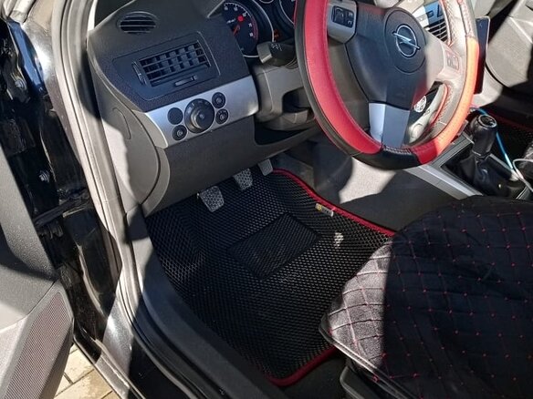 2014 Opel Astra H Рестайлинг, чёрный, 750000 рублей - вид 5