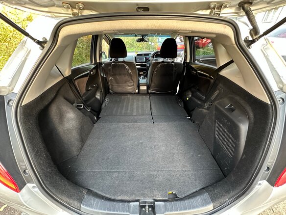 2015 Honda Fit III, серебристый, 850000 рублей - вид 9
