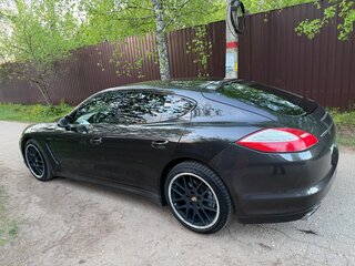 2010 Porsche Panamera 4S I, серый, 2300000 рублей, вид 5