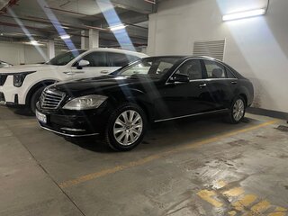2009 Mercedes-Benz S-Класс 500 Long V (W221) Рестайлинг, чёрный, 1800000 рублей, вид 1