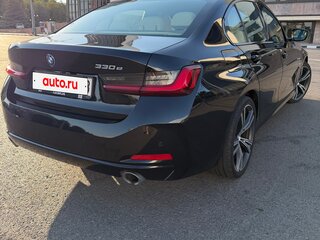 2022 BMW 3 серии 330e VII (G2x) Рестайлинг, чёрный, 3500000 рублей, вид 4