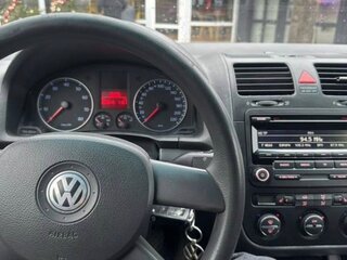 2004 Volkswagen Golf V, серый, 305000 рублей, вид 5