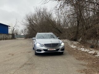 2014 Mercedes-Benz E-Класс 220 CDI IV (W212, S212, C207) Рестайлинг, серебристый, 1550000 рублей, вид 1