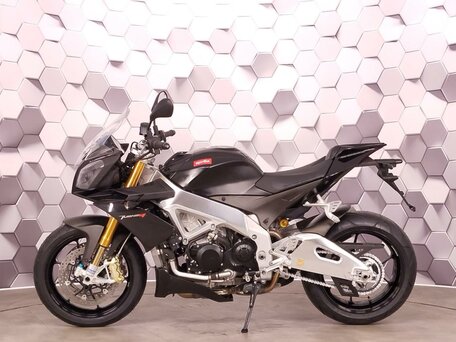 2012 Aprilia Tuono V4, чёрный, 949000 рублей, вид 4