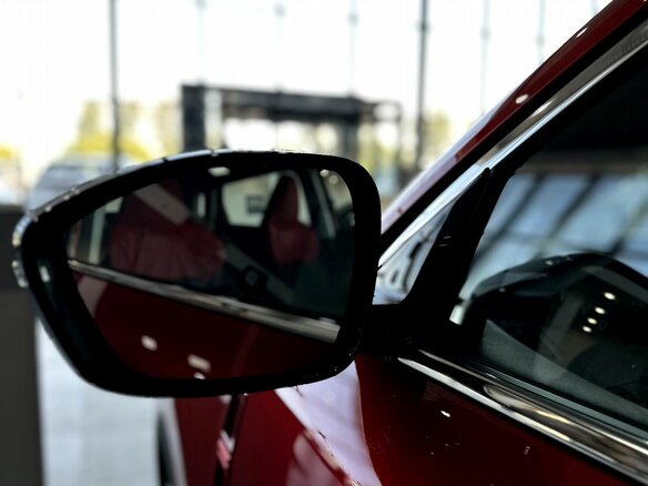2025 Changan UNI-S I, красный, 3179900 рублей - вид 16